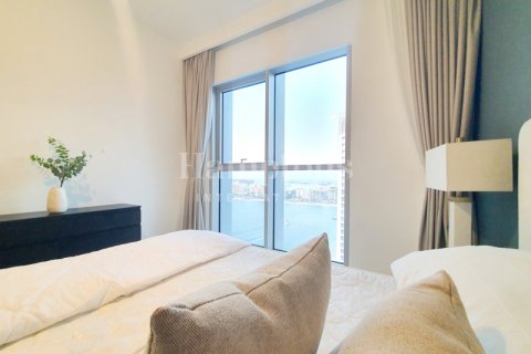 Apartment in Dubai Harbour, UAE 2 bedrooms, 107.44975174 sq.m. № 583617 - photo 13