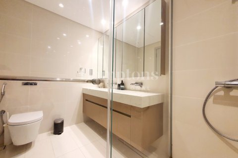 Apartment in Dubai Harbour, UAE 2 bedrooms, 107.44975174 sq.m. № 583617 - photo 23