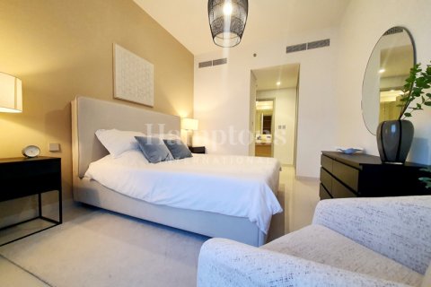 Apartment in Dubai Harbour, UAE 2 bedrooms, 107.44975174 sq.m. № 583617 - photo 21