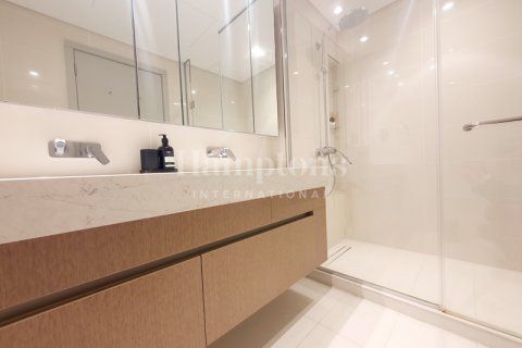 Apartment in Dubai Harbour, UAE 2 bedrooms, 107.44975174 sq.m. № 583617 - photo 16