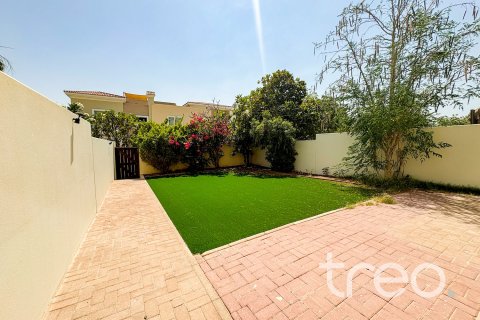Vila u gradu Arabian Ranches, Dubai, UAE 3 spavaće sobe, 255.02 m2 Br. 733705 - Slika 3