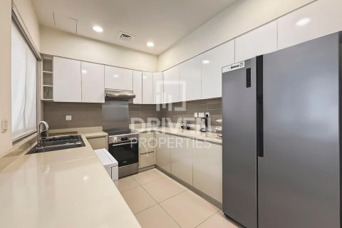 Rijtjeshuis te huur in Dubai Hills Estate, Dubai, VAE 4 slaapkamers, 229 vr.m., nr 655459 - foto 13