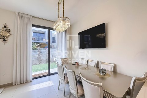 Rijtjeshuis te huur in Dubai Hills Estate, Dubai, VAE 4 slaapkamers, 229 vr.m., nr 655459 - foto 12