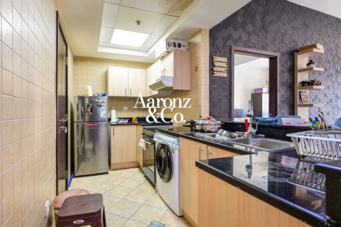 Müüa korter asukohaga Jumeirah Lake Towers, Dubai, AÜE: 1 magamistoaga, 89 m² Nr 712624 - pilt 7