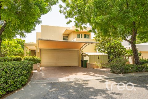 Huvila Arabian Ranches, Dubai, Arabiemiraatit 3 makuuhuonetta, 298.78 m2 № 739211 - kuva 22