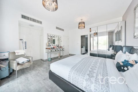 Huvila Arabian Ranches, Dubai, Arabiemiraatit 3 makuuhuonetta, 298.78 m2 № 739211 - kuva 15