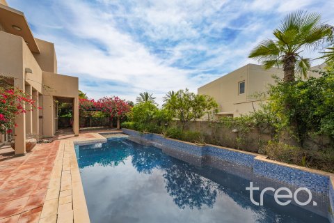 Vila v Arabian Ranches, Dubai, SAE 3 ložnice, 308.81 m² Č.: 739208 - fotografie 16