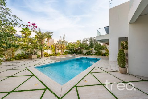 Huvila Jumeirah Park, Dubai, Arabiemiraatit 6 makuuhuonetta, 738.58 m2 № 761292 - kuva 2