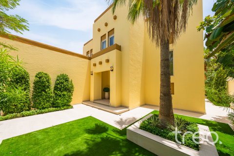 Huvila Jumeirah Park, Dubai, Arabiemiraatit 4 makuuhuonetta, 327.67 m2 № 761303 - kuva 20