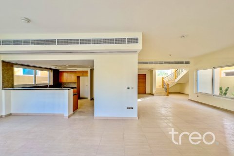 Huvila Jumeirah Park, Dubai, Arabiemiraatit 4 makuuhuonetta, 386.2 m2 № 761295 - kuva 3