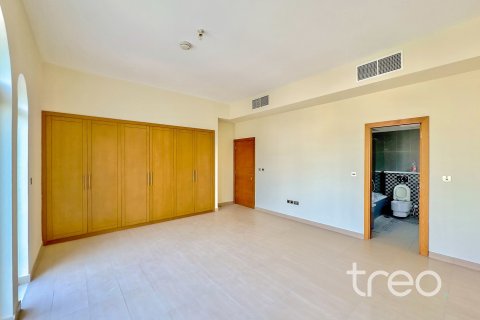 Huvila Jumeirah Park, Dubai, Arabiemiraatit 4 makuuhuonetta, 386.2 m2 № 761295 - kuva 8