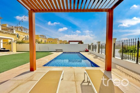 Huvila Jumeirah Park, Dubai, Arabiemiraatit 4 makuuhuonetta, 386.2 m2 № 761295 - kuva 2