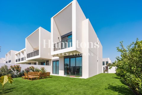 Dubai、UAE にあるタウンハウスの賃貸物件 4ベッドルーム、215.62786300 m2、No694864 - 写真 16