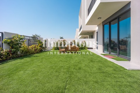 Dubai、UAE にあるタウンハウスの賃貸物件 4ベッドルーム、215.62786300 m2、No694864 - 写真 19