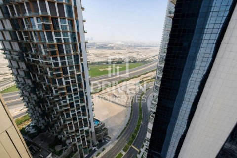 Apartmen di Business Bay, Dubai, UAE 2 bilik tidur, 129.51 meter persegi № 762671 - foto 30