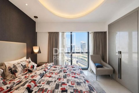 Apartmen di Business Bay, Dubai, UAE 2 bilik tidur, 129.51 meter persegi № 762671 - foto 8