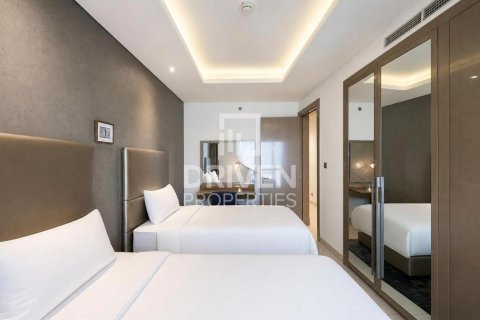Apartmen di Business Bay, Dubai, UAE 2 bilik tidur, 129.51 meter persegi № 762671 - foto 16