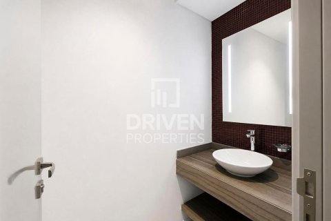 Apartmen di Business Bay, Dubai, UAE 2 bilik tidur, 129.51 meter persegi № 762671 - foto 22