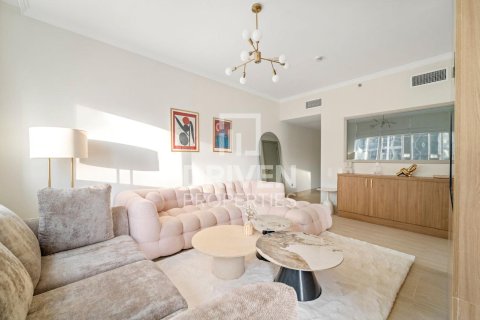 Apartamento para arrendamento em Downtown Dubai (Downtown Burj Dubai), Dubai, EAU 2 quartos, 140 m2 № 762673 - foto 3