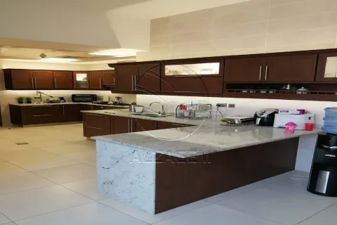 Abu Dhabi, BAE’de satılık вилла 5 yatak odası, 568 m² No 663018 - fotoğraf 10