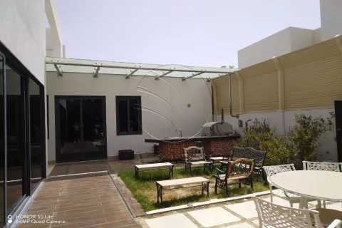 Abu Dhabi, BAE’de satılık вилла 5 yatak odası, 568 m² No 663018 - fotoğraf 14