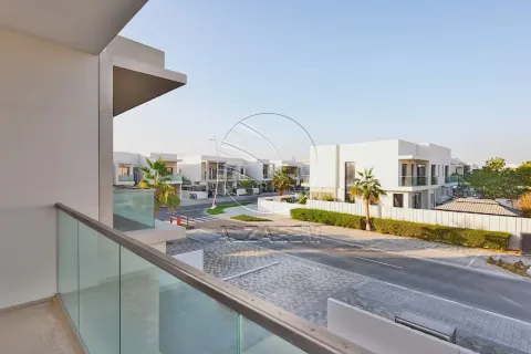 Снять в аренду виллу на Остров Яс, Абу-Даби, ОАЭ 4 спальни, 471м2, № 663019 - фото 2