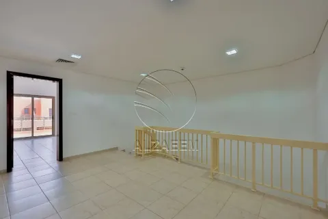 Villa zur Miete in Abu Dhabi, VAE 4 Schlafzimmer, 297 m2 Nr. 663038 - Foto 12