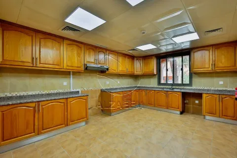 Villa zur Miete in Abu Dhabi, VAE 4 Schlafzimmer, 297 m2 Nr. 663038 - Foto 8