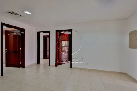 Villa zur Miete in Abu Dhabi, VAE 4 Schlafzimmer, 297 m2 Nr. 663038 - Foto 19