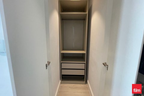 Shtëpi në qytet në Dubai, Emiratet e Bashkuara Arabe 2 dhoma gjumi, 274.8 m2. № 631626 - Foto 10