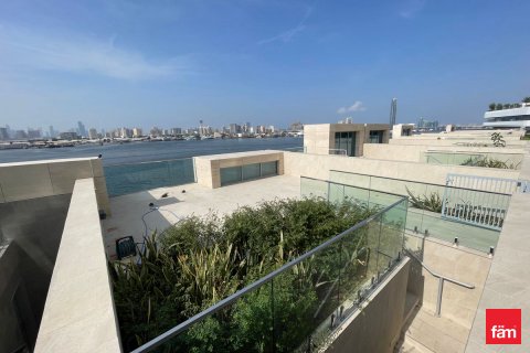 Shtëpi në qytet në Dubai, Emiratet e Bashkuara Arabe 2 dhoma gjumi, 274.8 m2. № 631626 - Foto 13