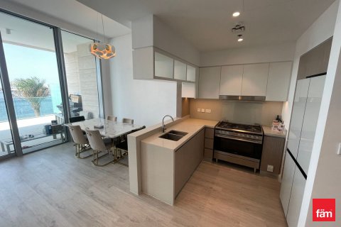 Shtëpi në qytet në Dubai, Emiratet e Bashkuara Arabe 2 dhoma gjumi, 274.8 m2. № 631626 - Foto 5