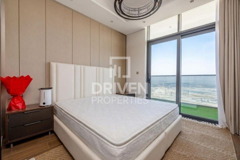 Apartament de închiriat în Business Bay, Dubai, EAU 2 dormitoare, 122.63 mp.  №745979 - poză 12