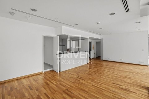 Apartman u gradu DIFC, Dubai, UAE 3 spavaće sobe, 195.1 m2 Br. 746010 - Slika 3
