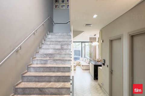 Townhouse in Mohammed Bin Rashid City, Dubai, UAE 2 bedrooms, 131 sq.m. № 678153 - photo 24