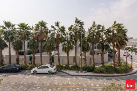 Townhouse in Mohammed Bin Rashid City, Dubai, UAE 2 bedrooms, 131 sq.m. № 678153 - photo 15