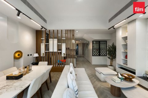 Townhouse in Mohammed Bin Rashid City, Dubai, UAE 2 bedrooms, 131 sq.m. № 678153