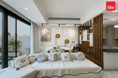 Townhouse in Mohammed Bin Rashid City, Dubai, UAE 2 bedrooms, 131 sq.m. № 678153 - photo 28