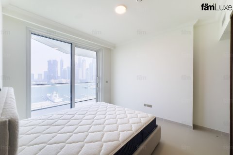 Dubai Harbour, Dubai, BAE’de kiralık daire 3 yatak odası, 180 m&sup2; No 613510 - fotoğraf 11