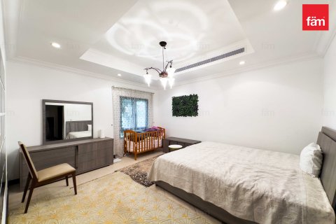 Villa in Palm Jumeirah, Dubai, UAE 4 bedrooms, 470 sq.m. № 613507 - photo 20