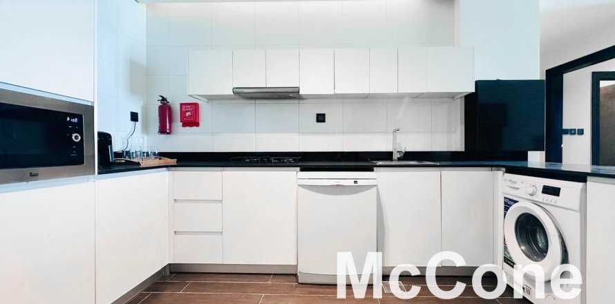 Apartment in Jumeirah Village Circle, Dubai, UAE 2 bedrooms, 107.02 sq.m. № 587250