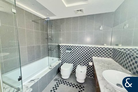 Снять в аренду виллу в Jumeirah Park, Дубай, ОАЭ 4 спальни, 516м2, № 668413 - фото 5