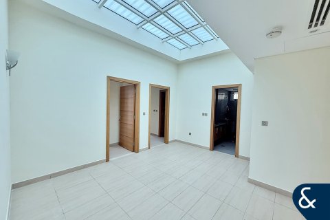 Снять в аренду виллу в Jumeirah Park, Дубай, ОАЭ 4 спальни, 516м2, № 668413 - фото 10