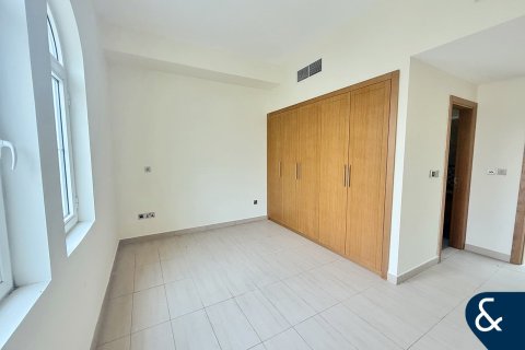 Снять в аренду виллу в Jumeirah Park, Дубай, ОАЭ 4 спальни, 516м2, № 668413 - фото 8