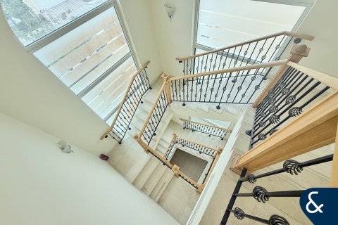 Снять в аренду виллу в Jumeirah Park, Дубай, ОАЭ 4 спальни, 516м2, № 668413 - фото 11