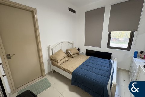 Зняти в оренду віллу в Рим, Дубай, ОАЕ 3 спальні, 281м2, № 668414 - фото 13