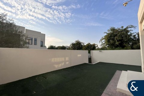 Зняти в оренду віллу в Рим, Дубай, ОАЕ 3 спальні, 281м2, № 668414 - фото 6