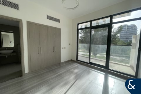 Townhouse til leje i DAMAC Hills (Akoya by DAMAC), Dubai, UAE 3 soveværelser, 150 kvm № 668415 - foto 14