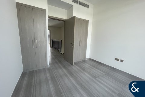 Townhouse til leje i DAMAC Hills (Akoya by DAMAC), Dubai, UAE 3 soveværelser, 150 kvm № 668415 - foto 9