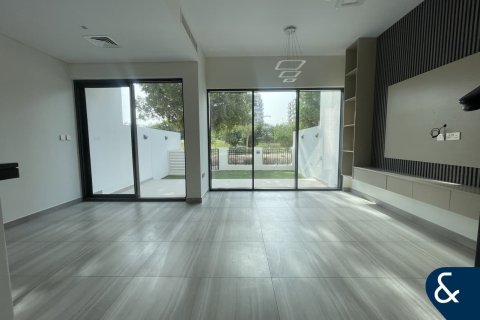 Townhouse til leje i DAMAC Hills (Akoya by DAMAC), Dubai, UAE 3 soveværelser, 150 kvm № 668415 - foto 2